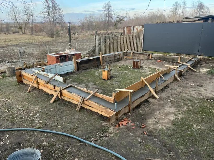 Фото будівництва бесідки