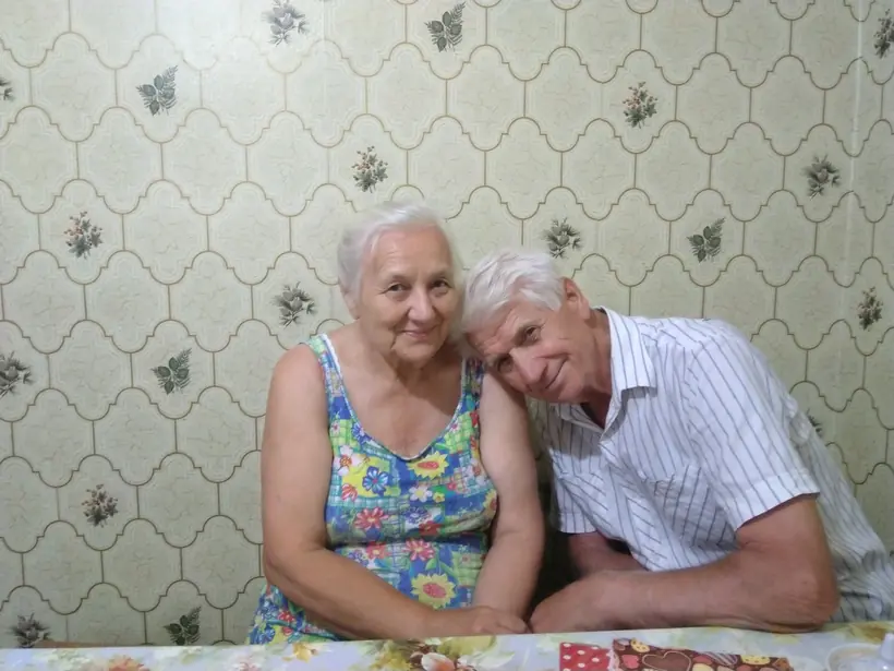 Дід Міша і баба Віра — татові батьки